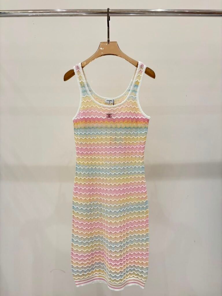🌸 ROBE DÉBARDEUR STYLE CHANEL - COLLECTION ÉTÉ 2026 🌸