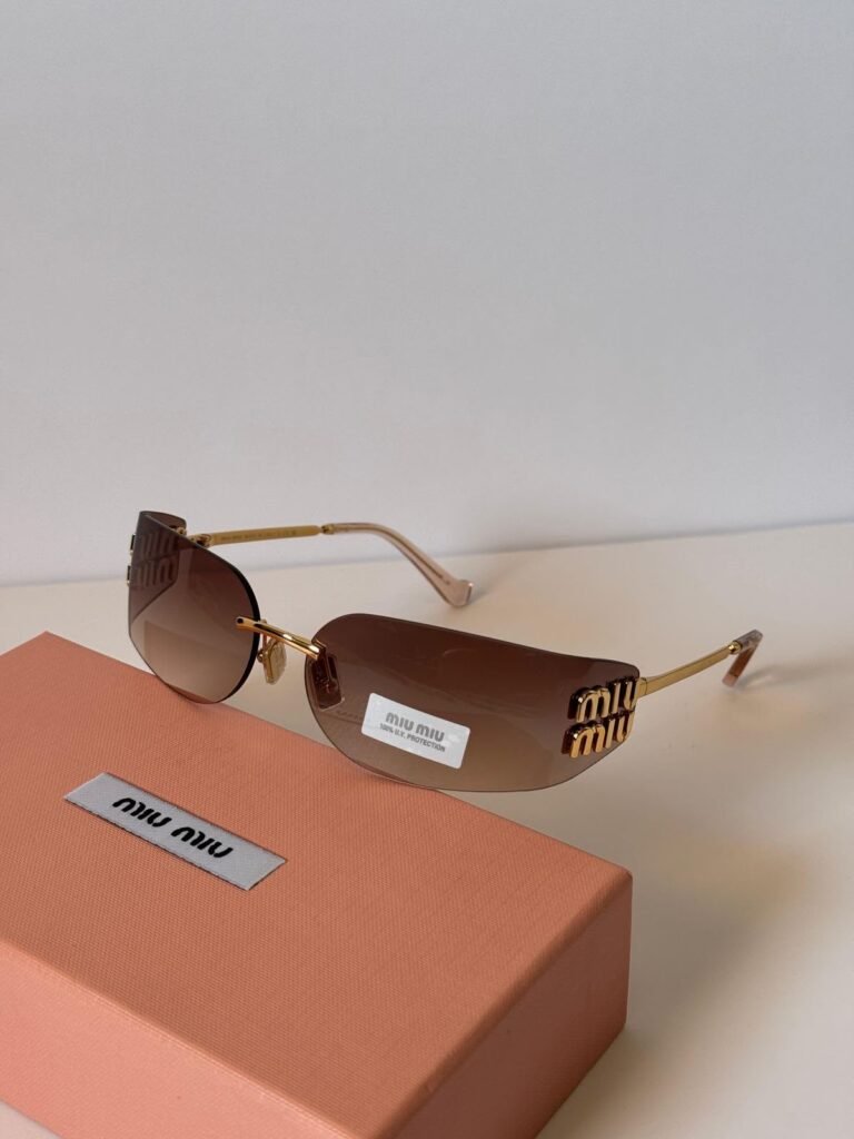 MIU MIU SUNGLASSES BROZN GRADIENT
