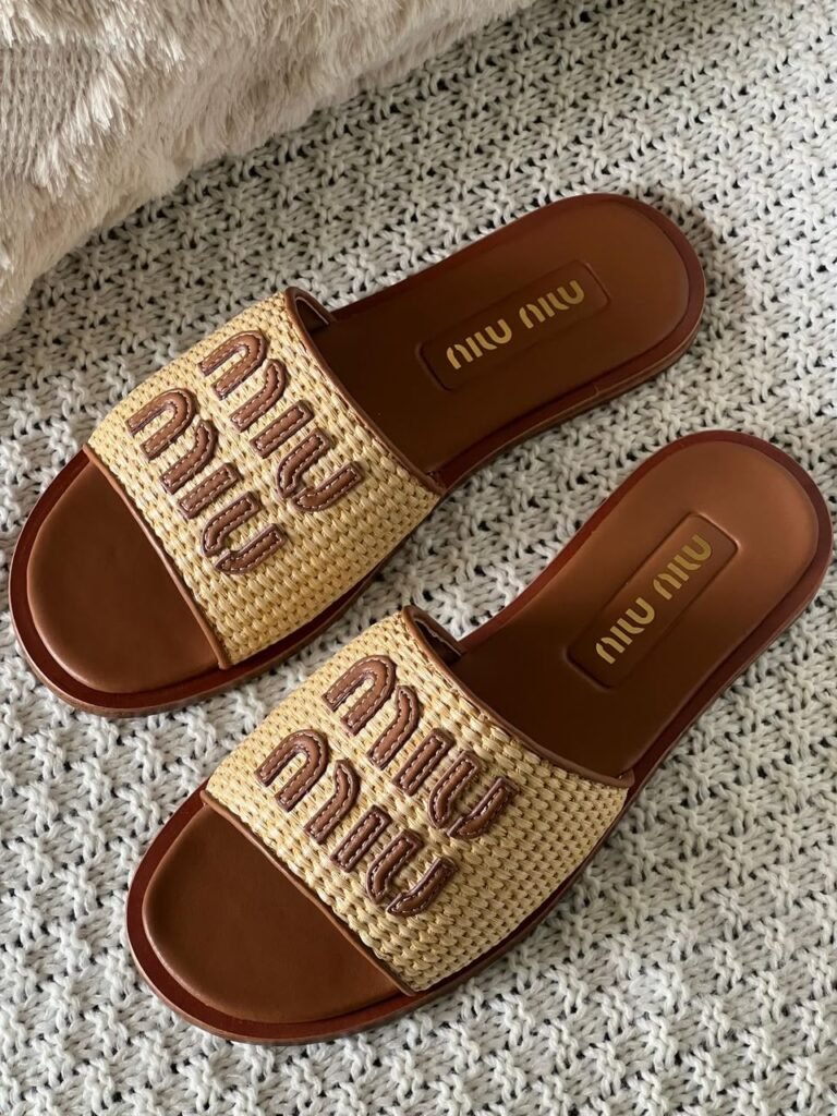 MIU MIU FLAT SLIDES